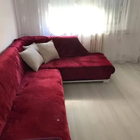 Locatie Buna La 2-3 Min De Plaja Apartment Mangalia Exterior photo